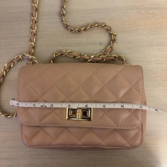 Quilted Pink Crossbody Bag (100% LEATHER) - Picture 4 of 9
